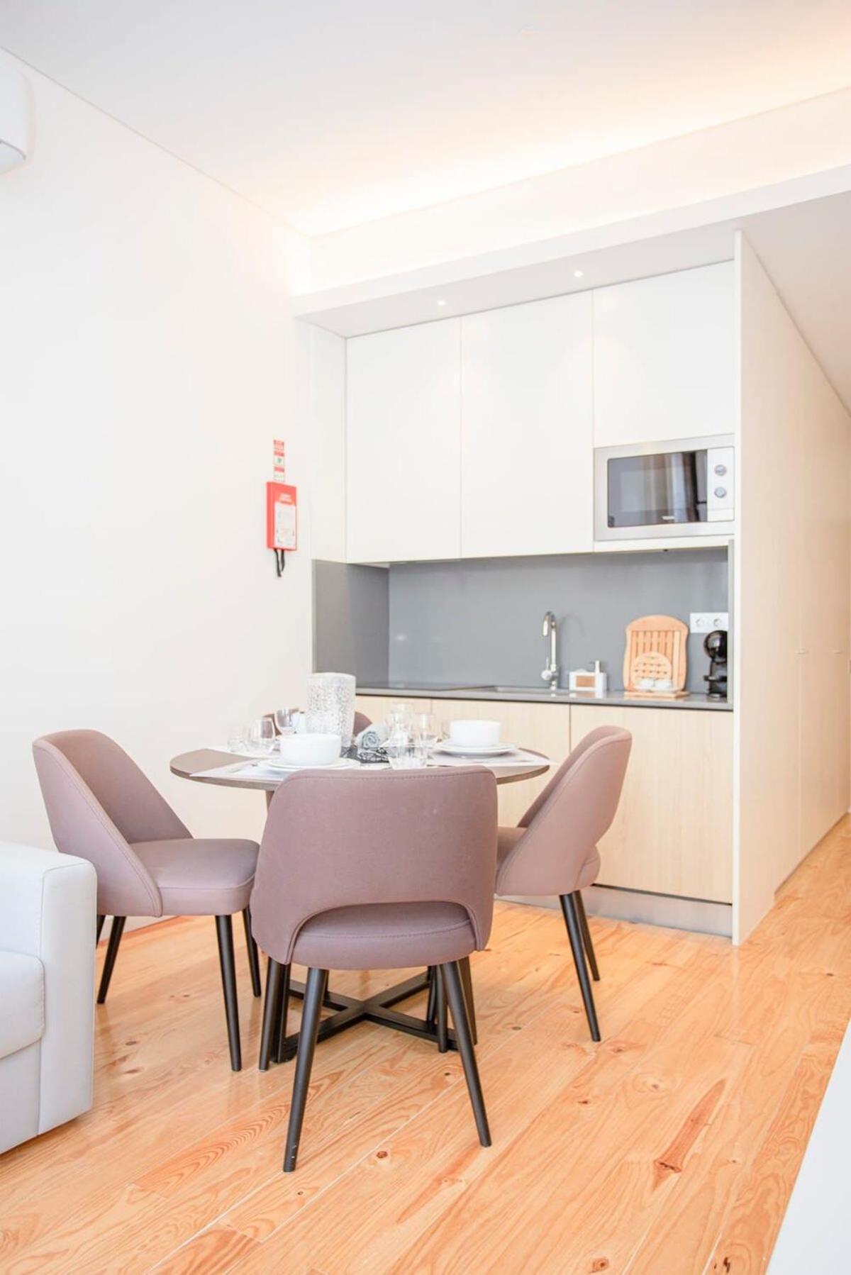 Liiiving In Porto-Mouzinho Residence Apartments Buitenkant foto
